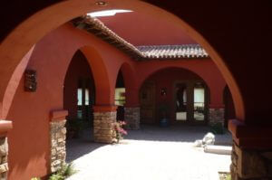 Exterior House Painting nea Mesa